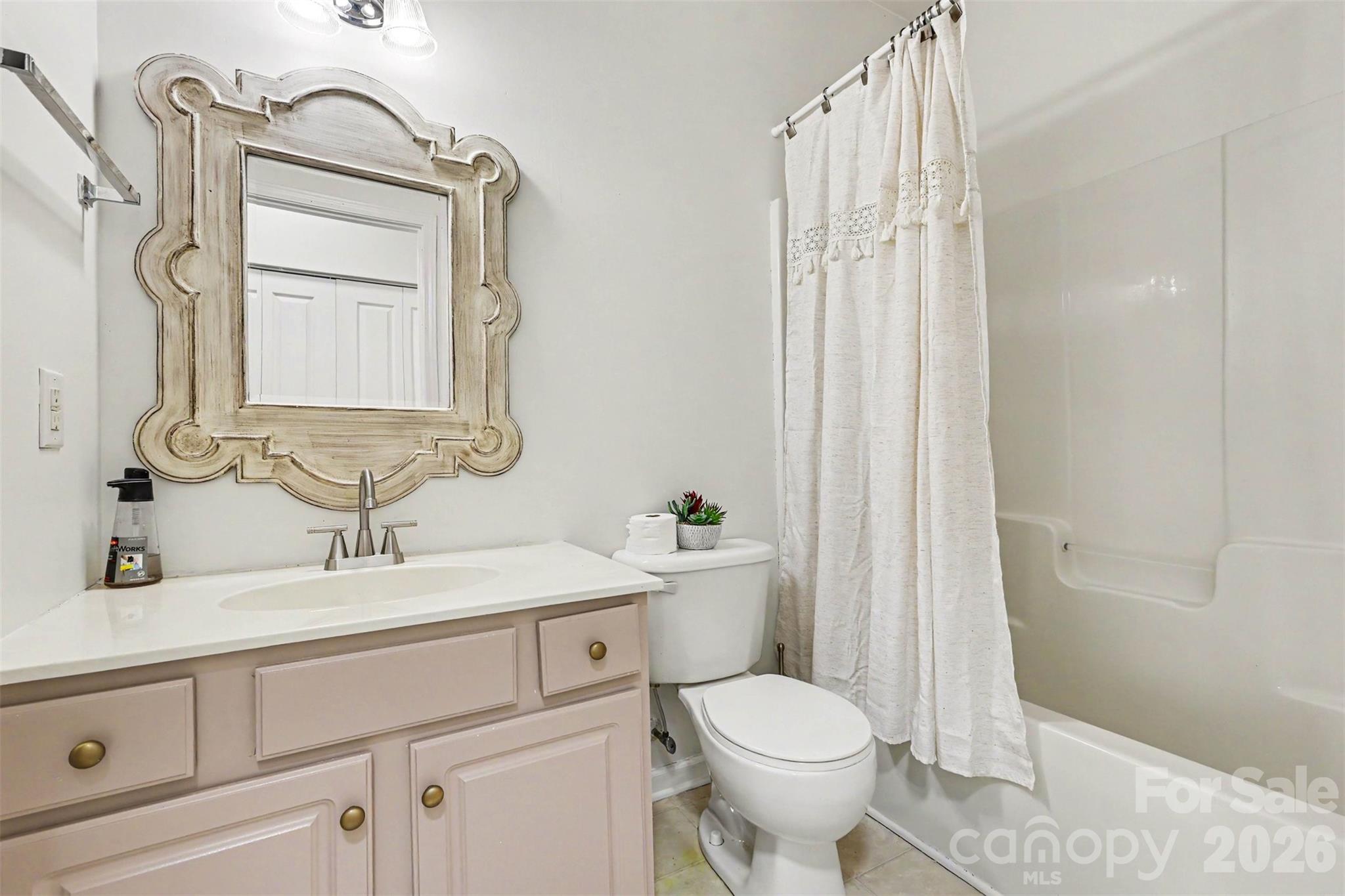 8708 Heron Glen Drive Charlotte NC 28269