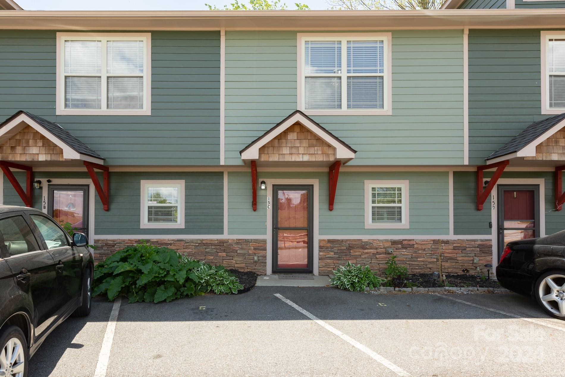 15 Lees Creek Road Asheville NC 28806