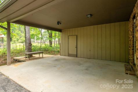 6 N Hudson Lane Fletcher NC 28732