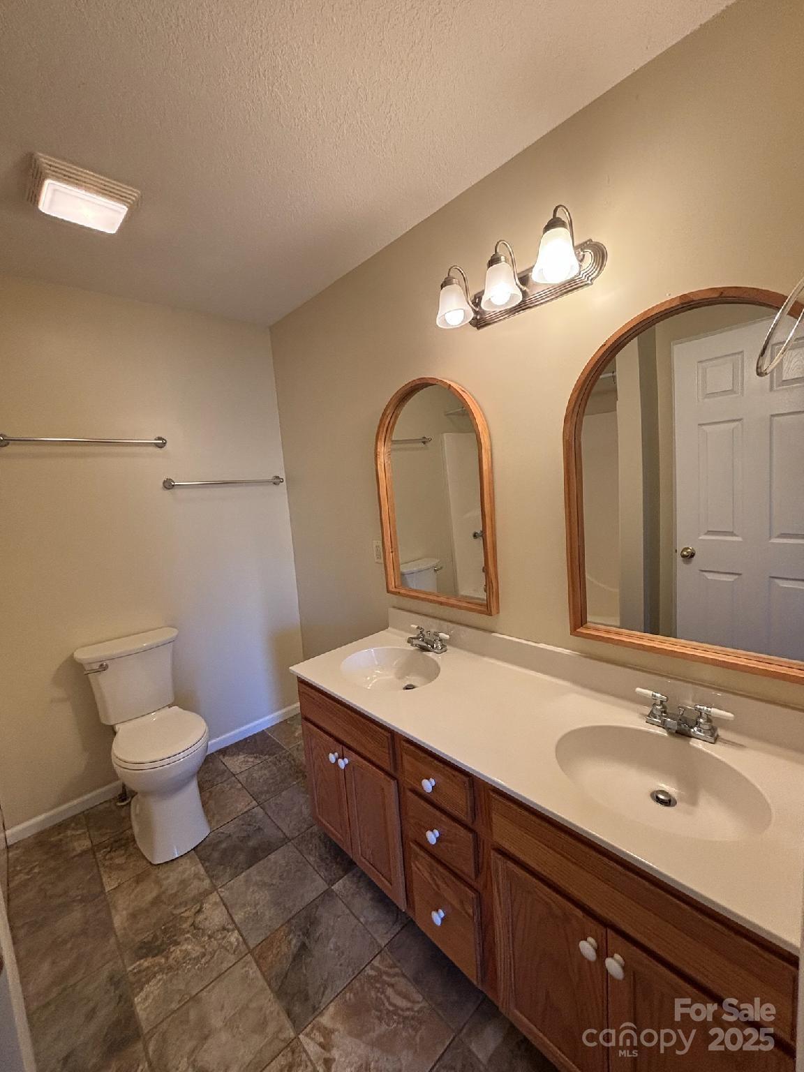 493 Spring Hill Road Bakersville NC 28705