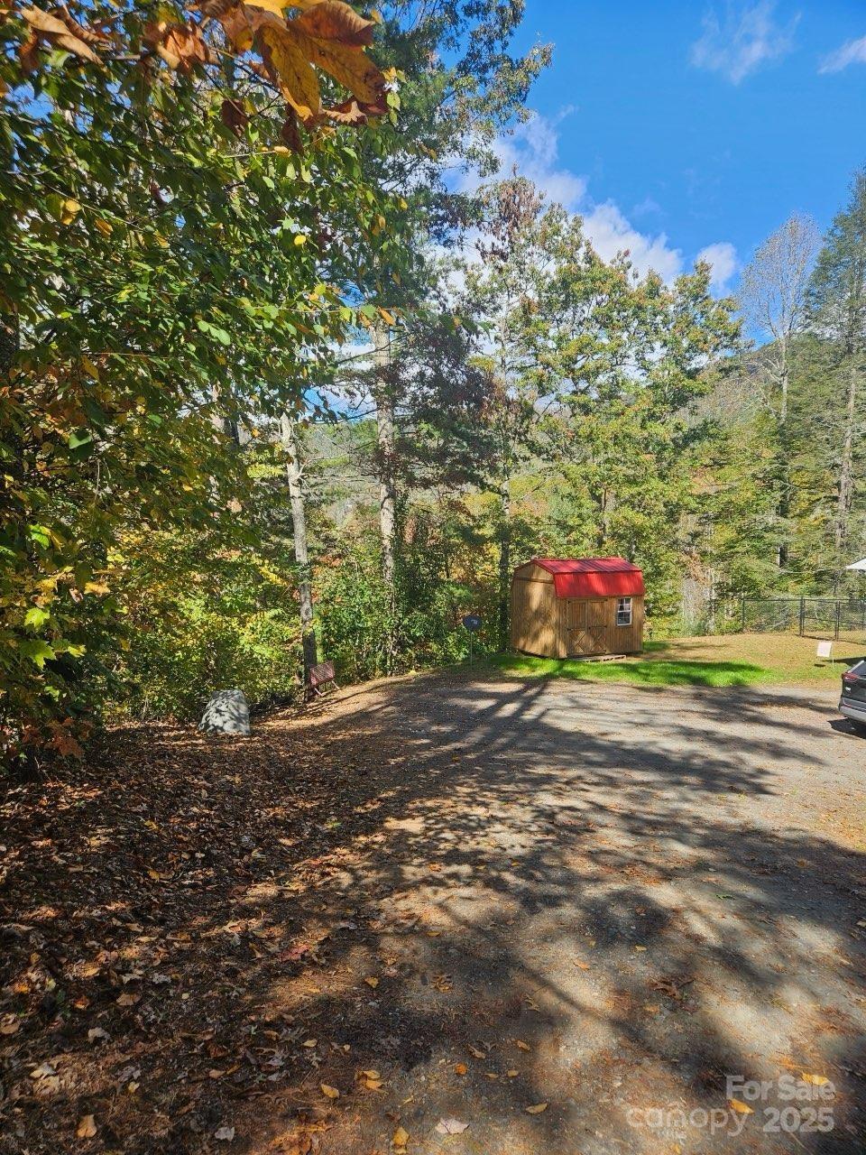 493 Spring Hill Road Bakersville NC 28705