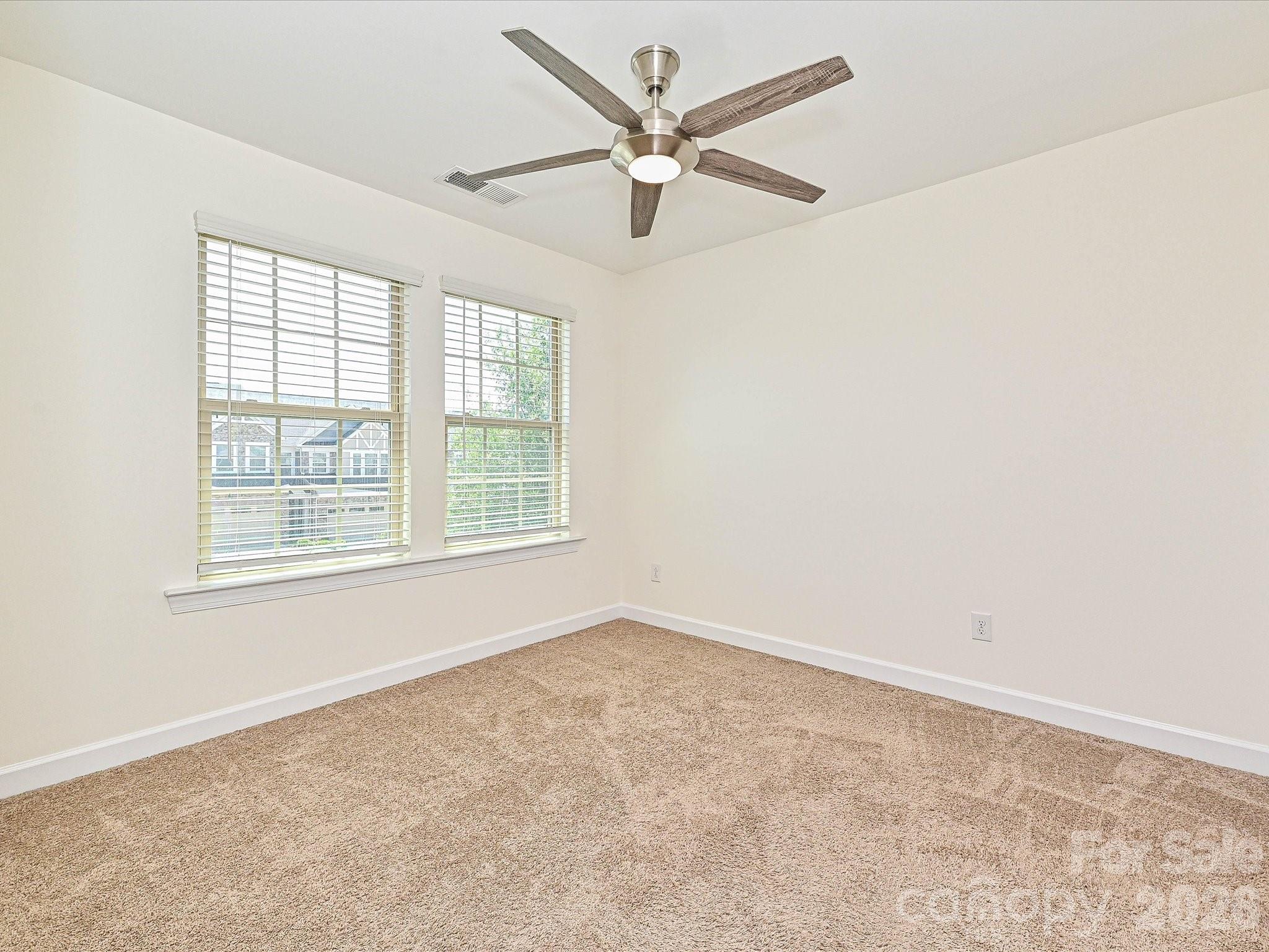 9238 Glenburn Lane Charlotte NC 28278
