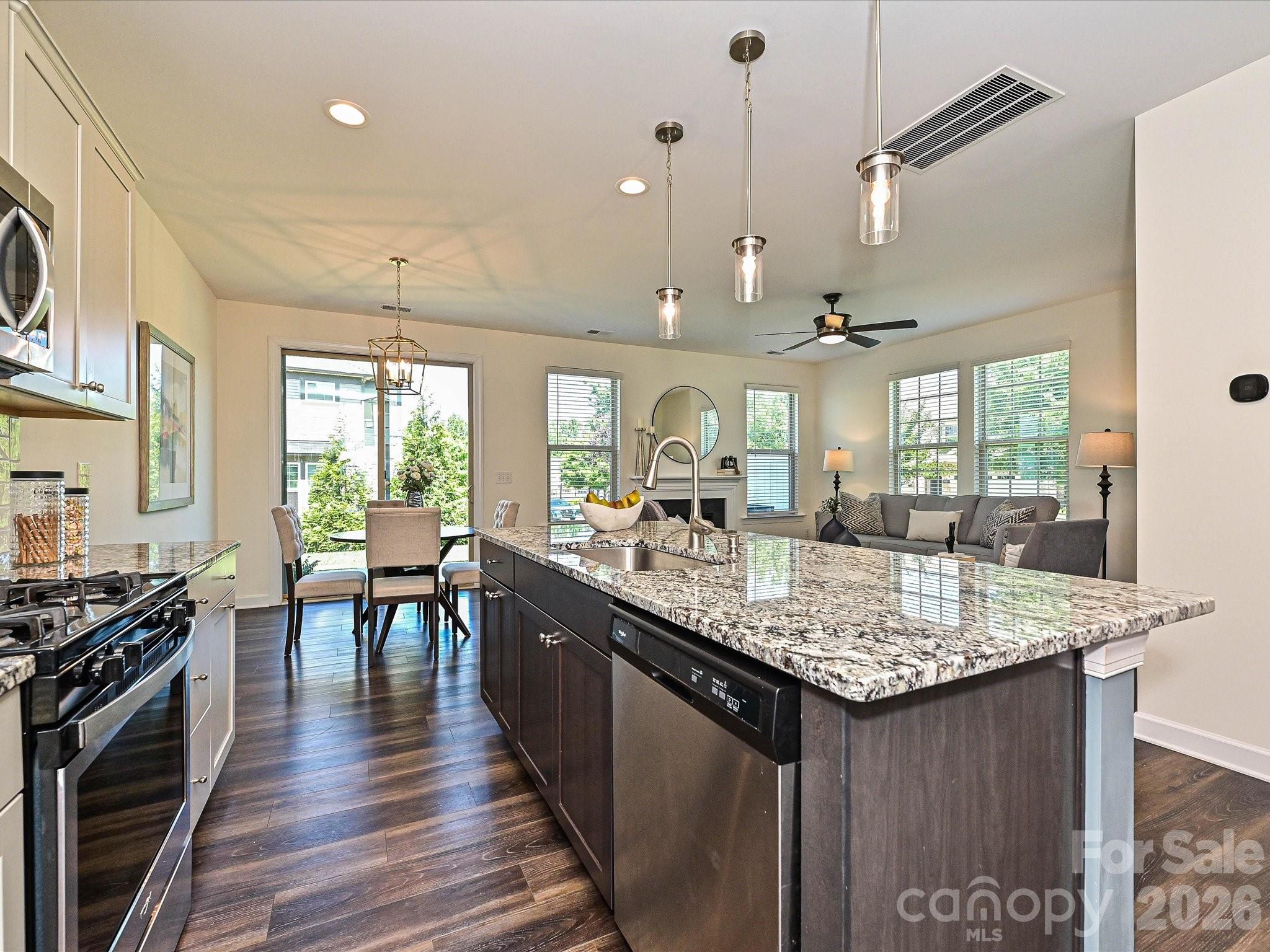 9238 Glenburn Lane Charlotte NC 28278