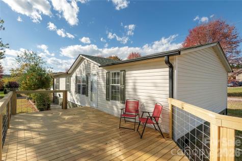 41 Little Hungry Road Hendersonville NC 28792