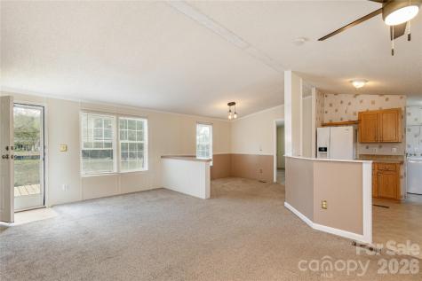 41 Little Hungry Road Hendersonville NC 28792