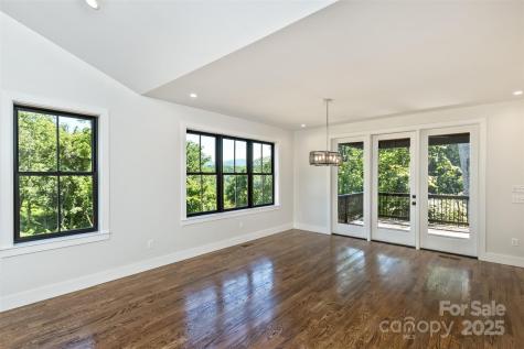 120 Gashes Creek Road Asheville NC 28805