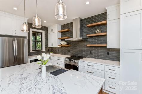 120 Gashes Creek Road Asheville NC 28805