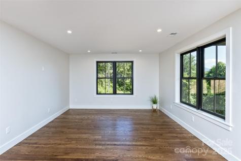 120 Gashes Creek Road Asheville NC 28805