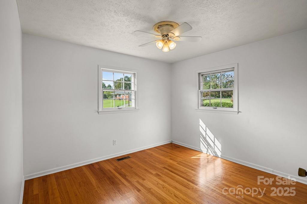 94 Church Street Weaverville NC 28787