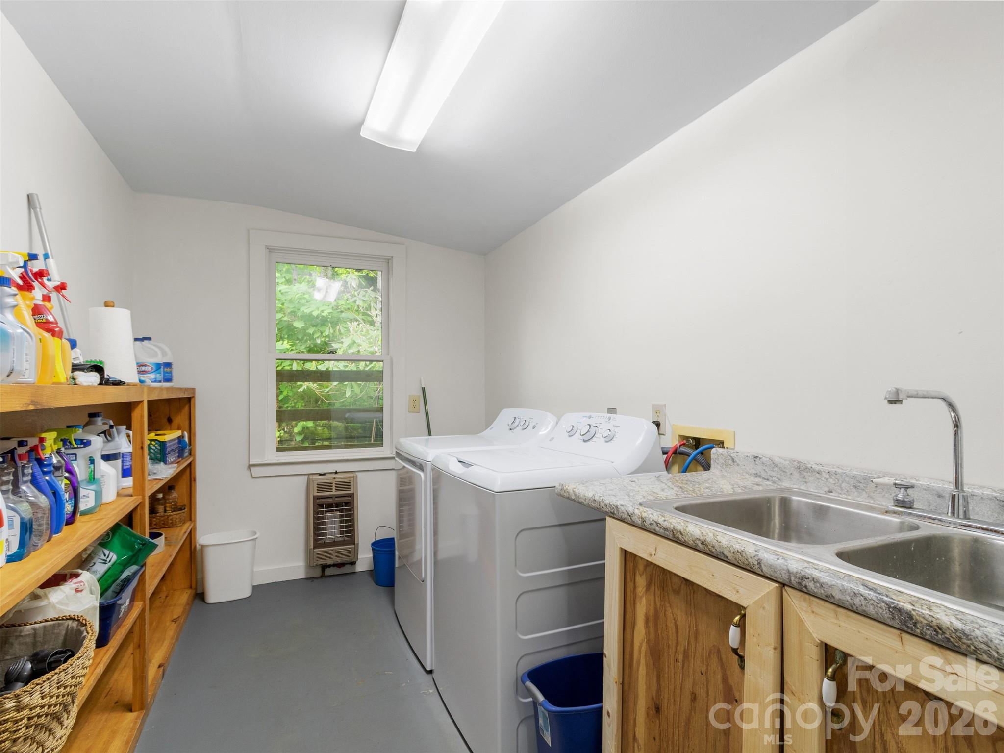 11820 State Highway 197 S Burnsville NC 28714