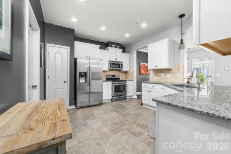 113 Clarendon Street Mooresville NC 28117