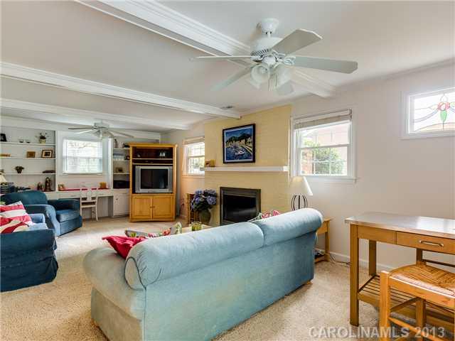 3326 Sunnybrook Drive Charlotte NC 28210