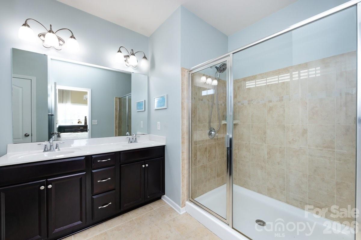 8931 Happiness Road Harrisburg NC 28075