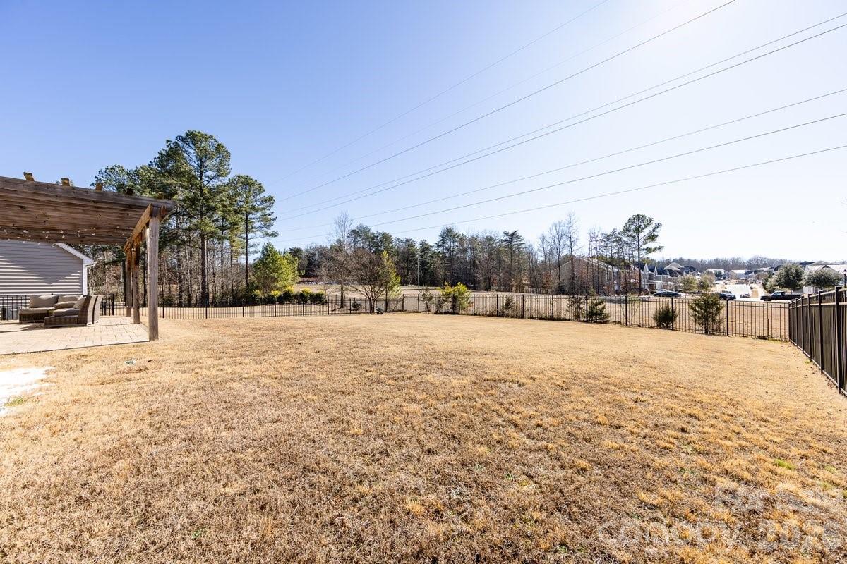 8931 Happiness Road Harrisburg NC 28075