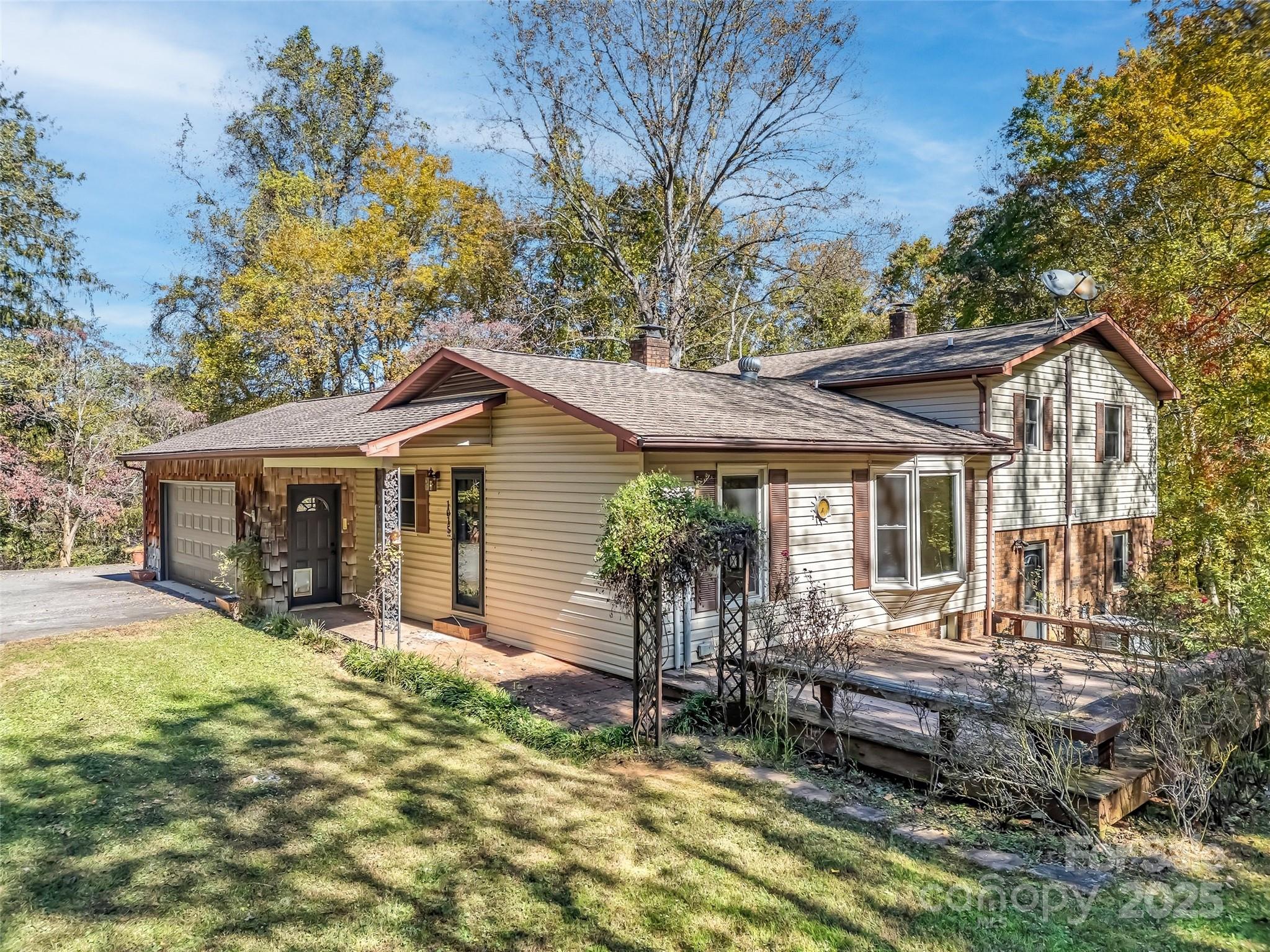 1015 Pisgah Highway Candler NC 28715