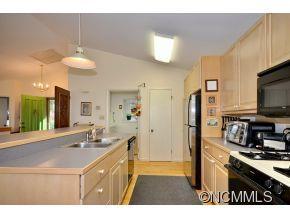 71 Morton Circle Swannanoa NC 28778