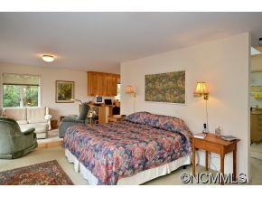 71 Morton Circle Swannanoa NC 28778