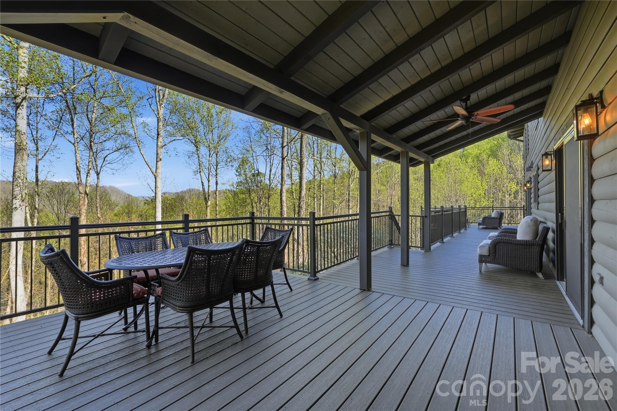 151 Man O War South Vilas NC 28692
