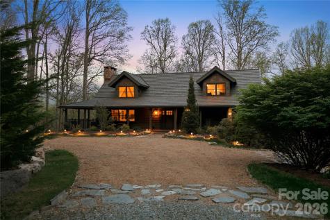 151 Man O War South Vilas NC 28692