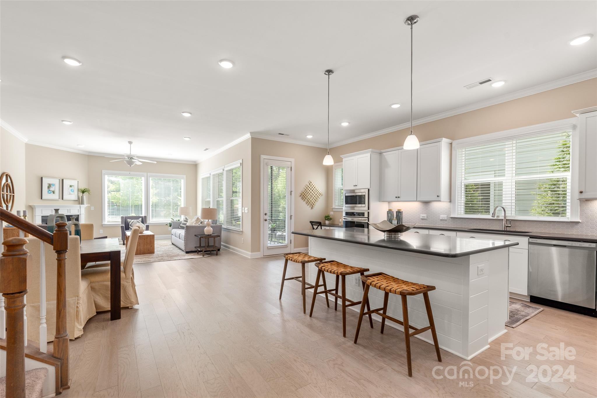 13015 Kornegy Drive Charlotte NC 28277