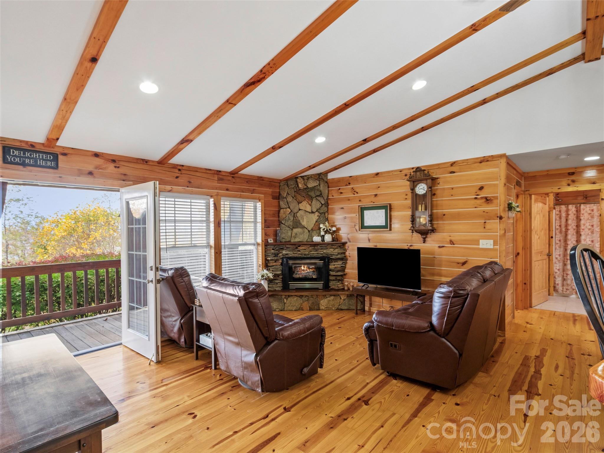 1447/1421 Ayers Mountain Road Green Mountain NC 28740