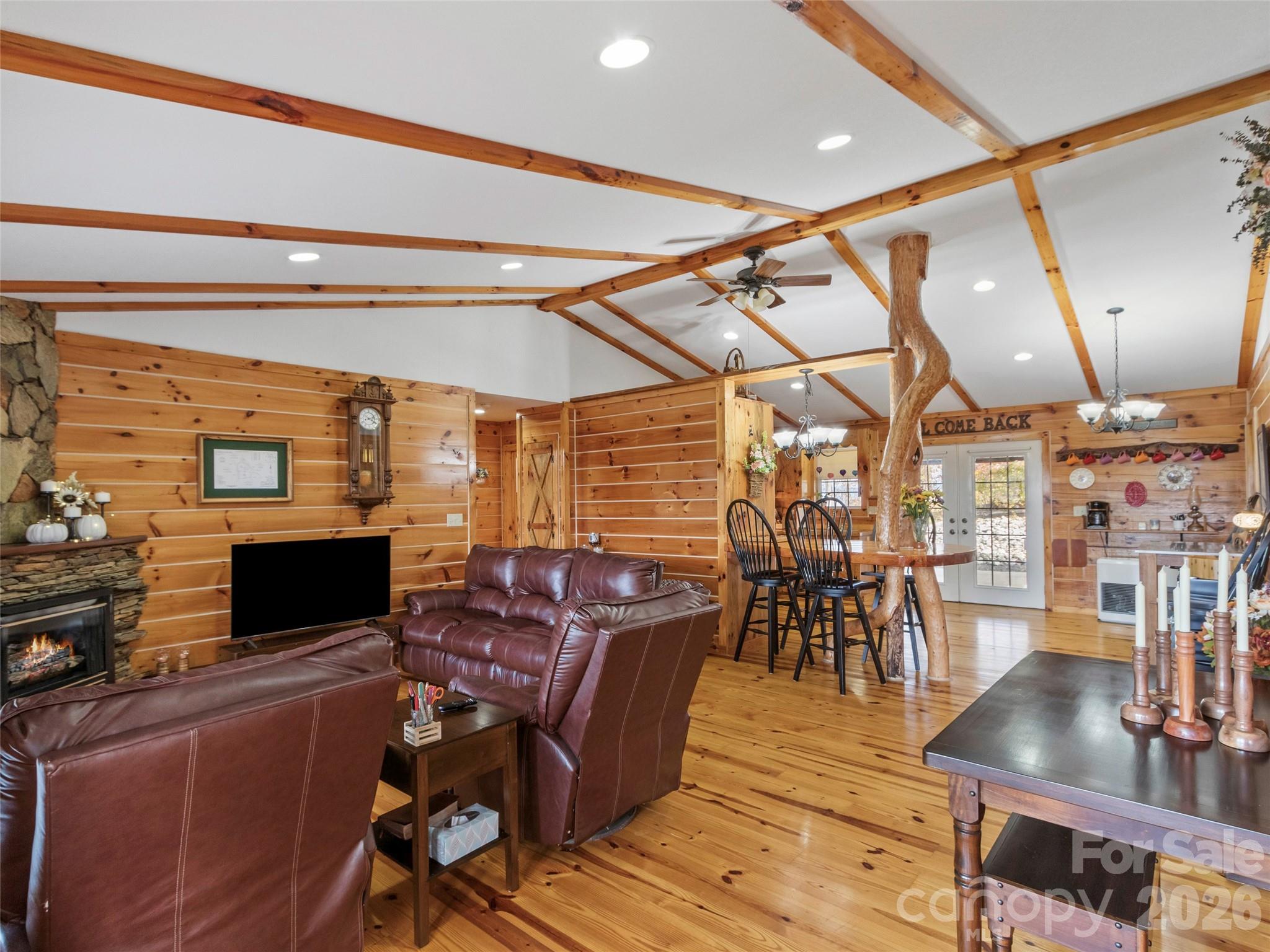1447/1421 Ayers Mountain Road Green Mountain NC 28740
