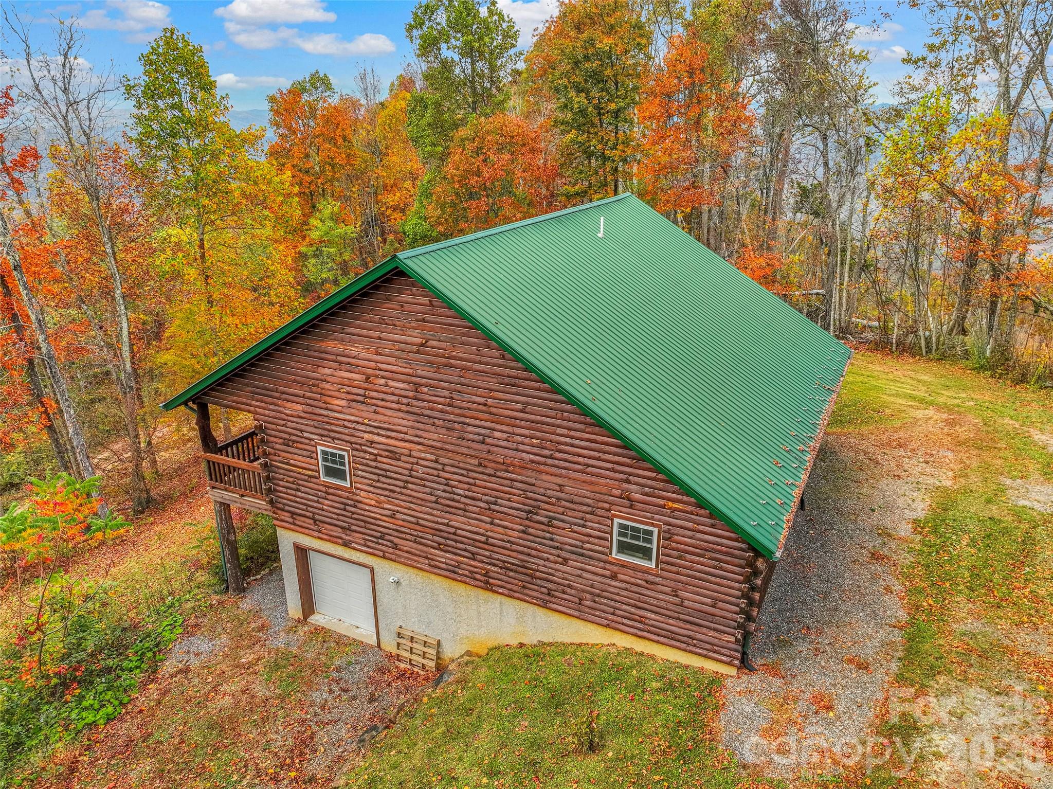 1447/1421 Ayers Mountain Road Green Mountain NC 28740