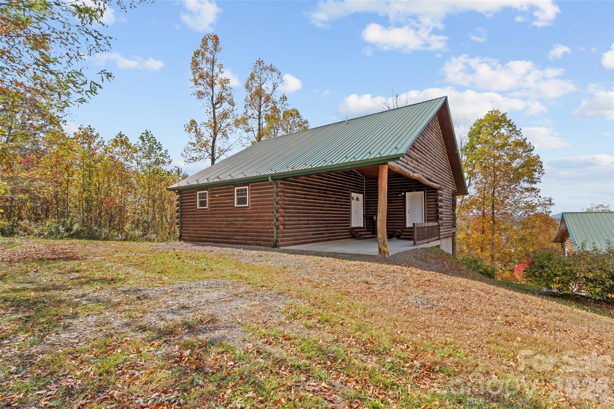 1447/1421 Ayers Mountain Road Green Mountain NC 28740