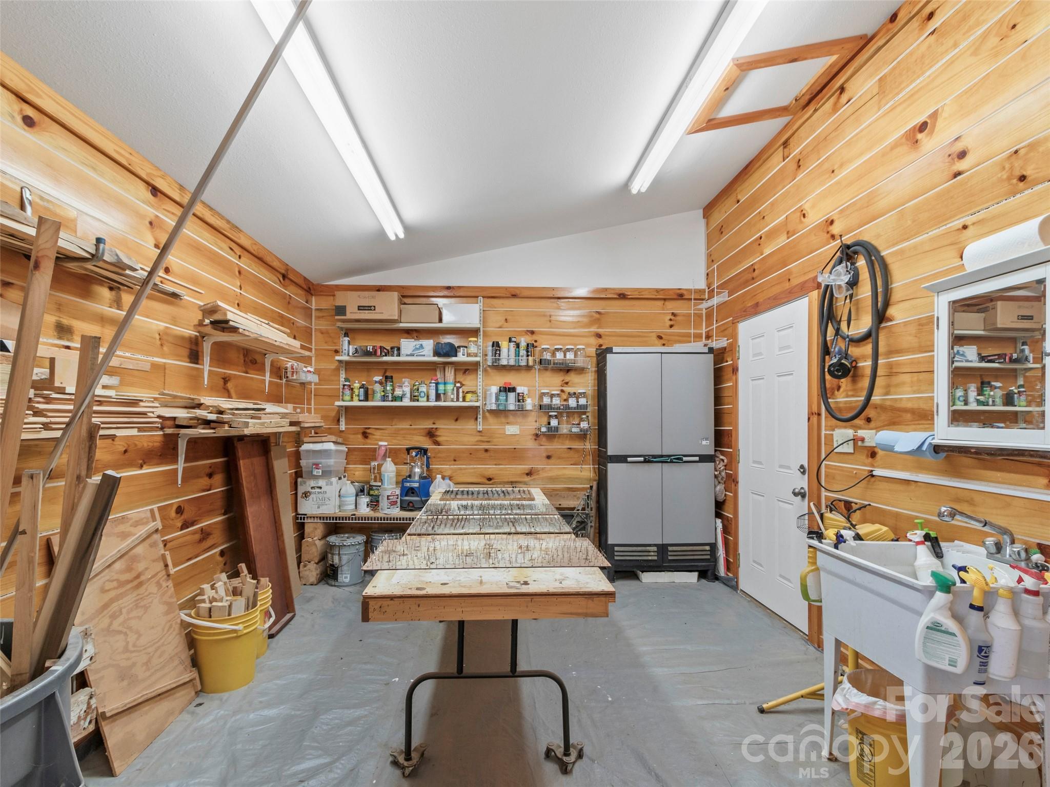1447/1421 Ayers Mountain Road Green Mountain NC 28740