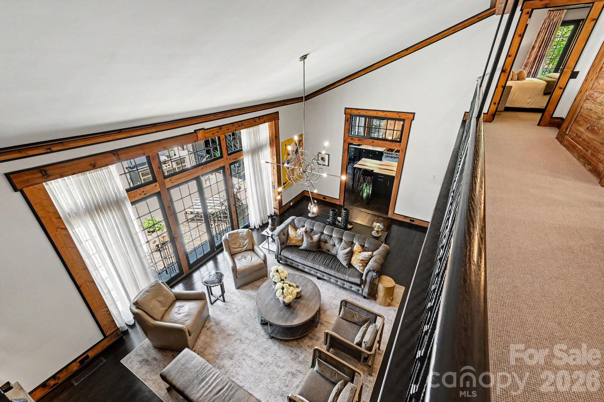 1516 Queens Road W Charlotte NC 28207