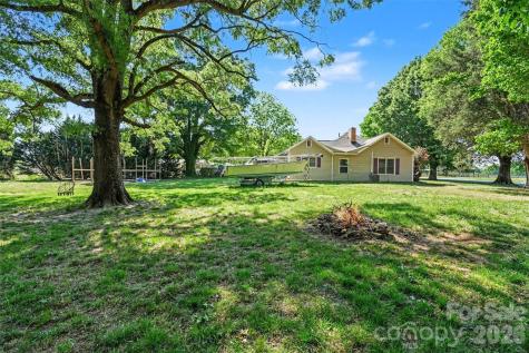 6805 Lackey Road Vale NC 28168