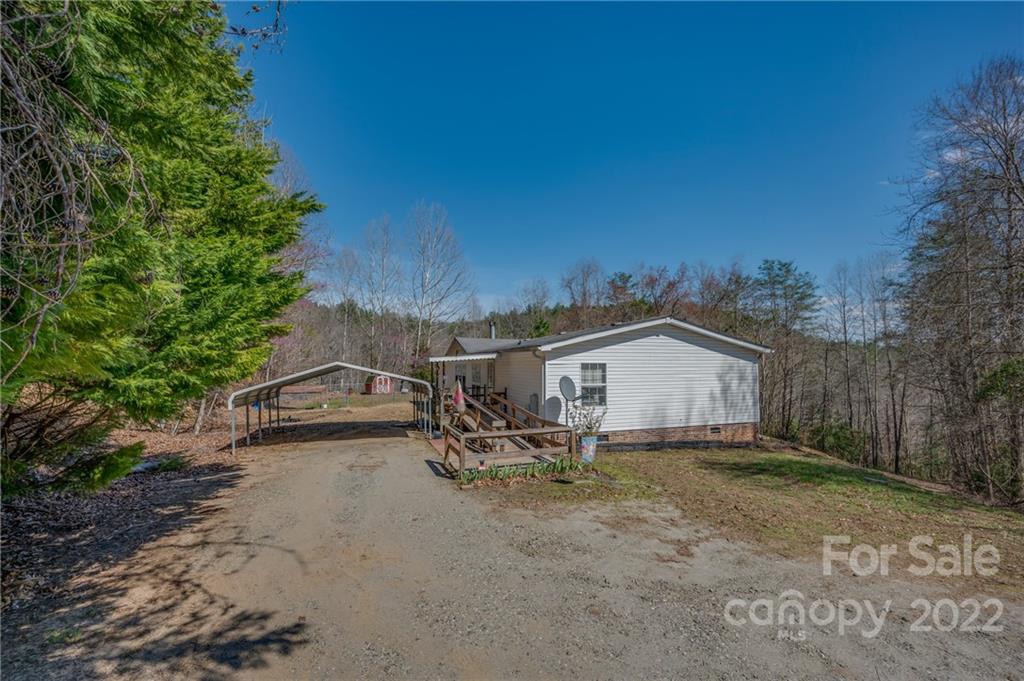 784 Harmony Lane Mill Spring NC 28756