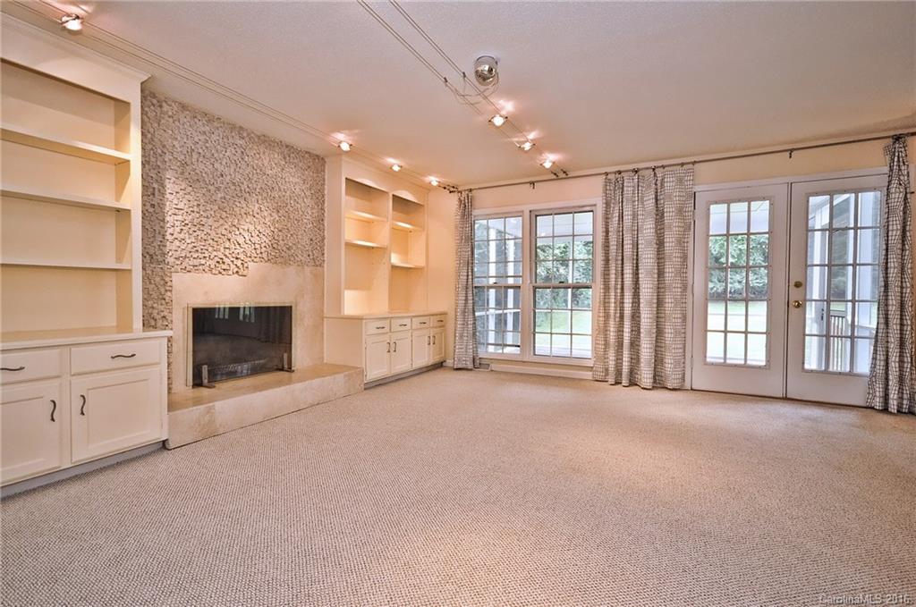 5612 Ivygate Lane Charlotte NC 28226