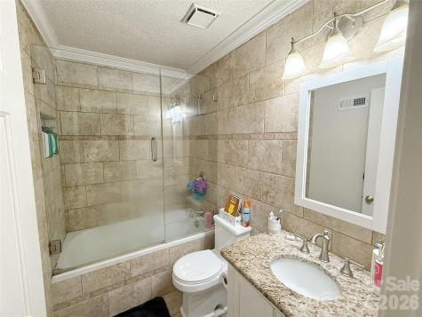 928 Lyndsey Brooke Court Lincolnton NC 28092
