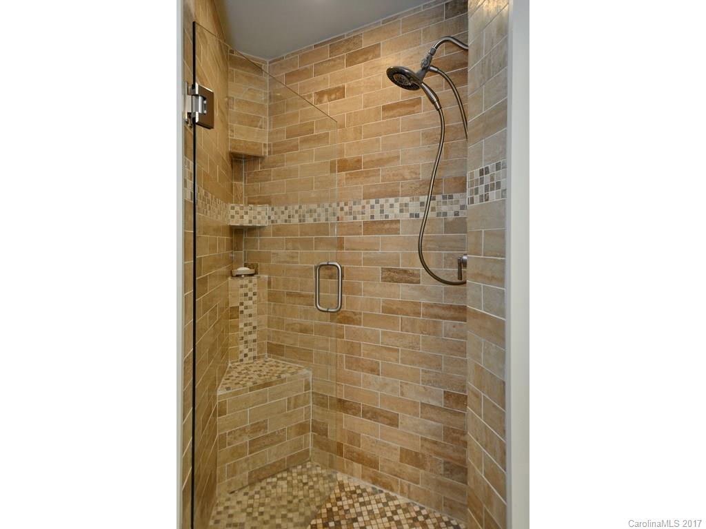 47 Arwood Lane Asheville NC 28804
