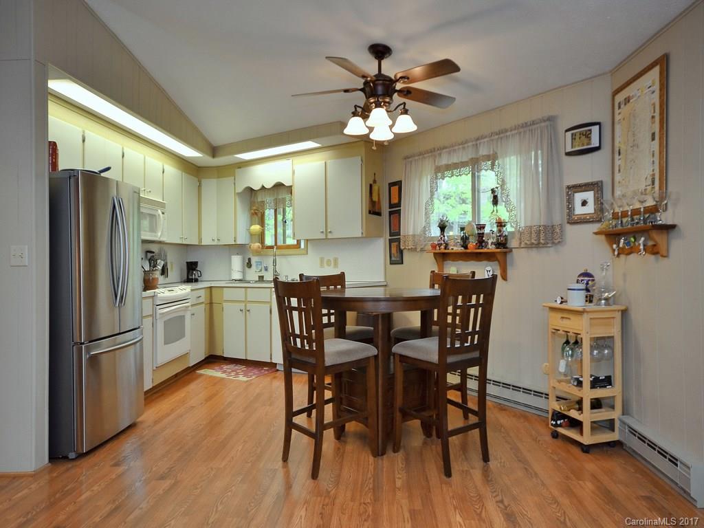 47 Arwood Lane Asheville NC 28804