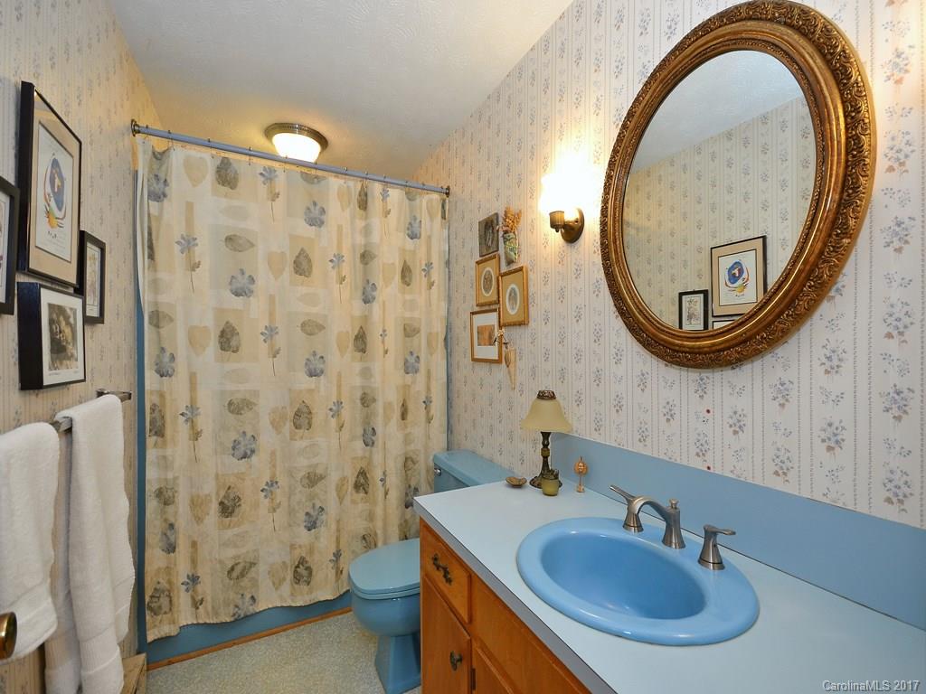 47 Arwood Lane Asheville NC 28804