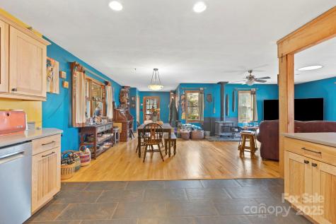 23 Hunting Lodge Drive Black Mountain NC 28711