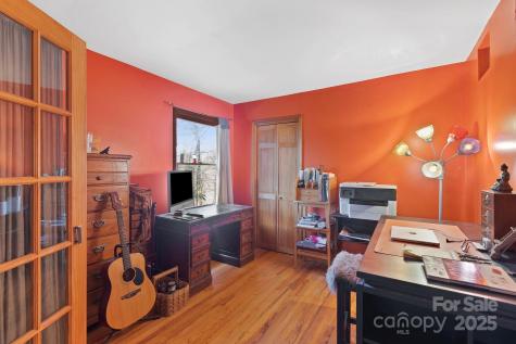 23 Hunting Lodge Drive Black Mountain NC 28711