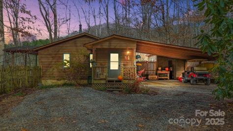 23 Hunting Lodge Drive Black Mountain NC 28711