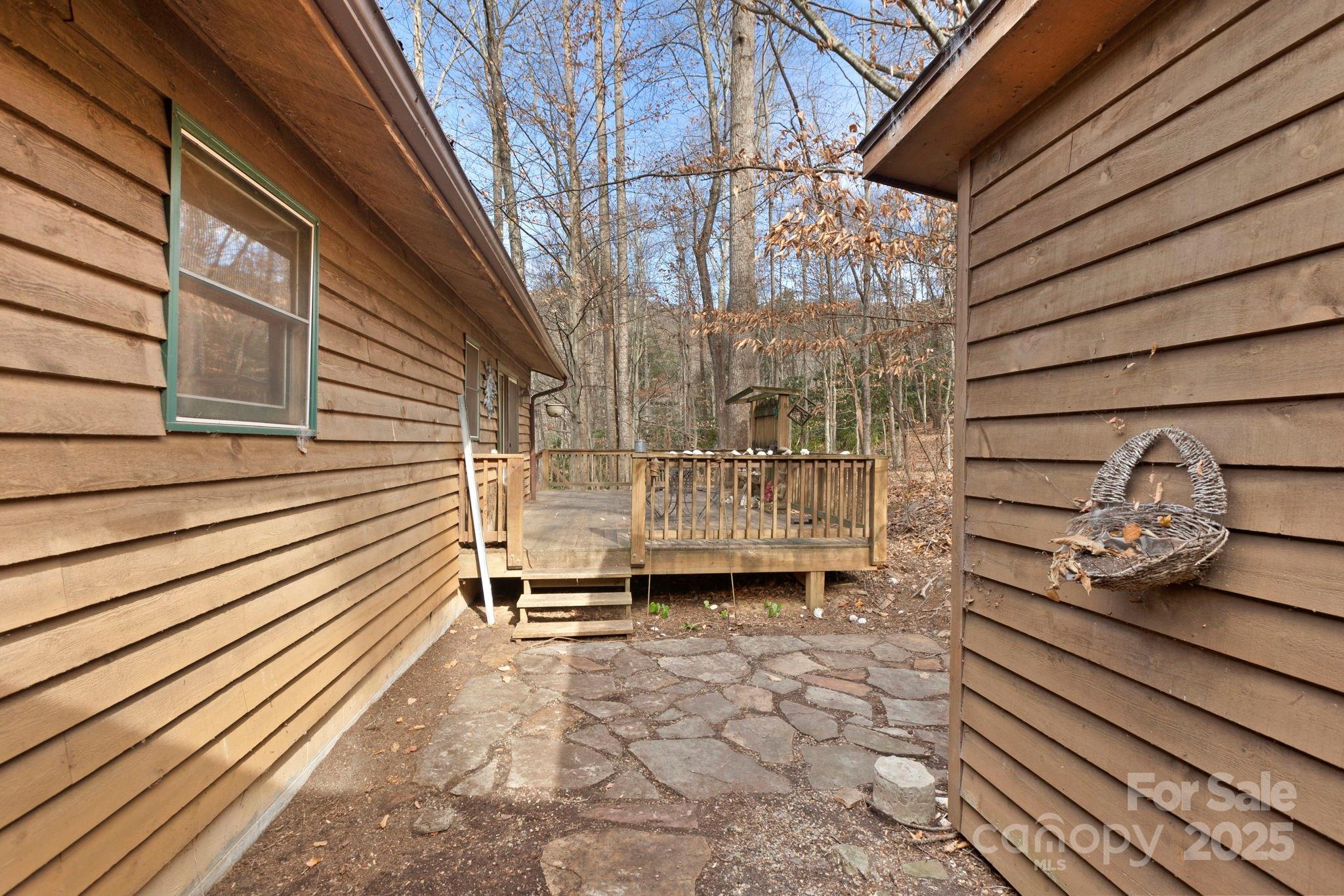 23 Hunting Lodge Drive Black Mountain NC 28711