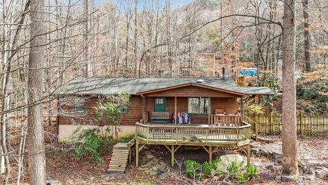 23 Hunting Lodge Drive Black Mountain NC 28711