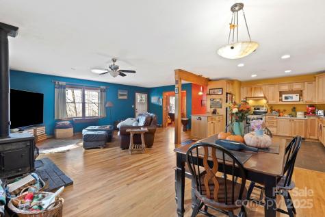 23 Hunting Lodge Drive Black Mountain NC 28711