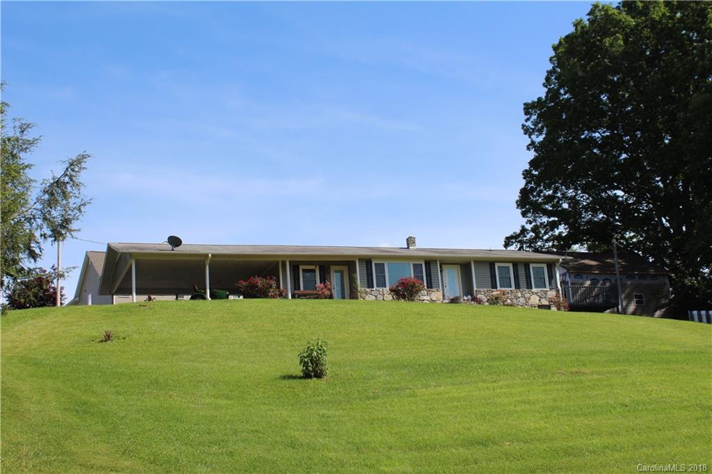 101 Sams Circle Burnsville NC 28714