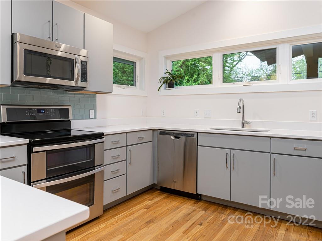 106 Logan Avenue Asheville NC 28806