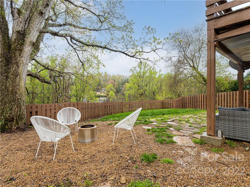 106 Logan Avenue Asheville NC 28806
