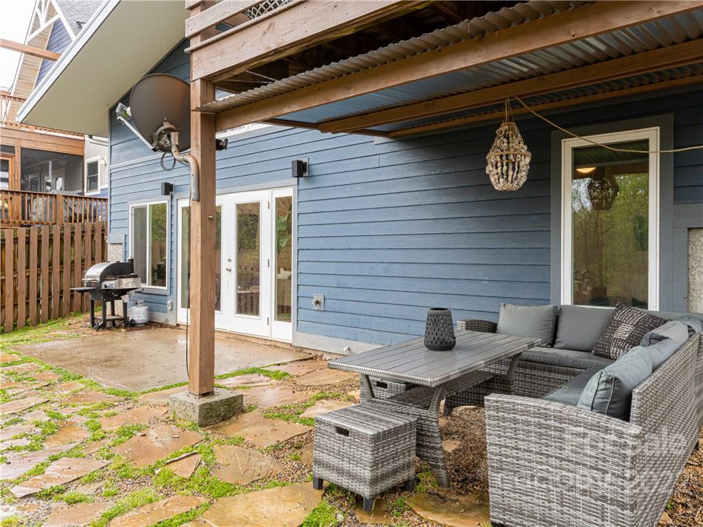 106 Logan Avenue Asheville NC 28806