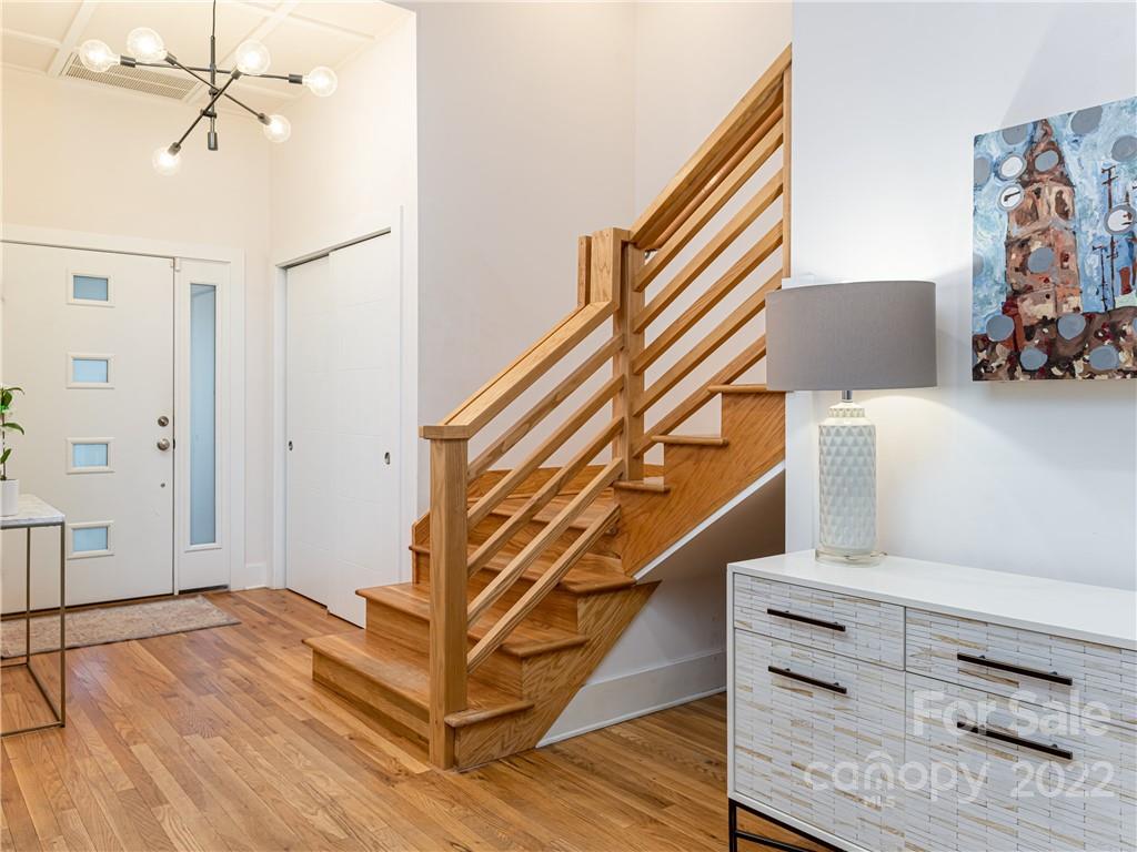 106 Logan Avenue Asheville NC 28806