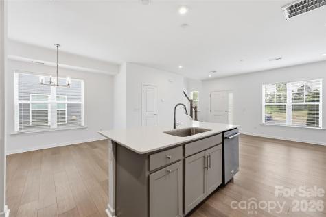 16401 Leading Street Charlotte NC 28273