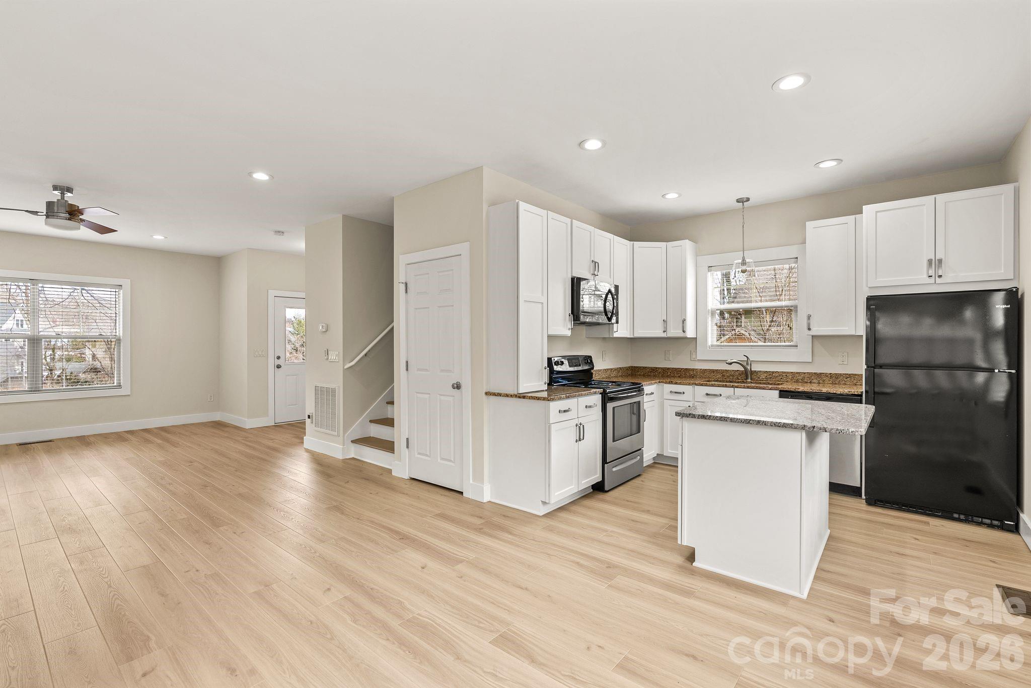 8 Thurland Avenue Asheville NC 28803